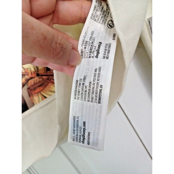 NWT STAR WARS WOMEN OF THE GALAXY SPIRIT "THE FORCE IS WITH US" DISNEY SIZE XS - Picture 6 of 12